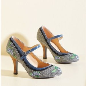 One-time Worn Houndstooth and Floral Pumps